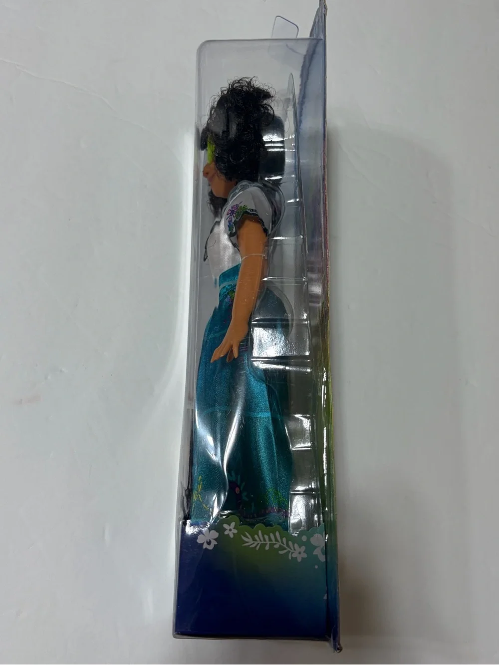 Jakks Disney Encanto Mirabel Madrigal 10 1/2